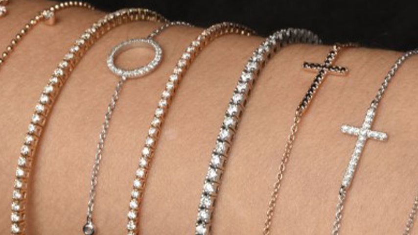 Schmuck T24 Armbänder