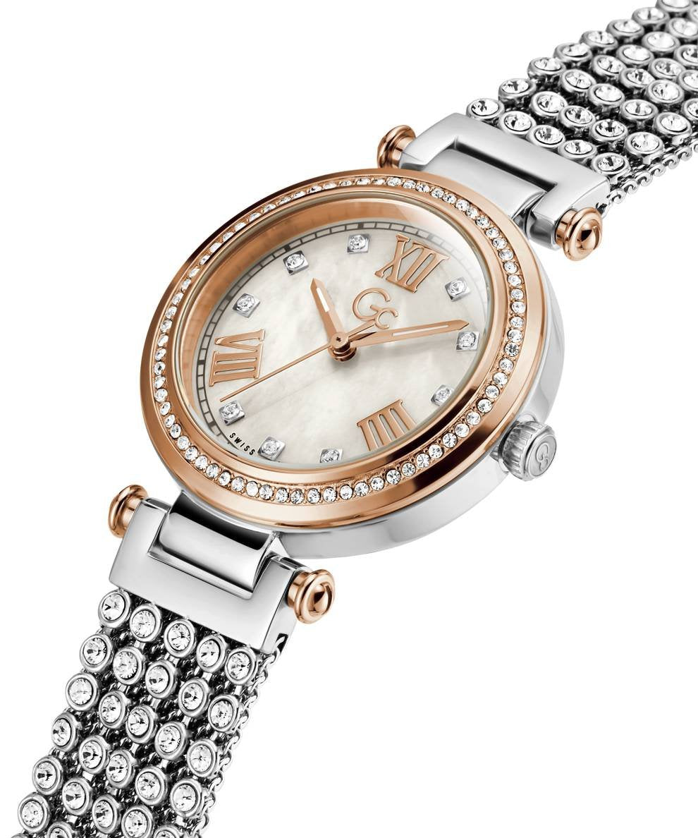 Guess Collection Damen Armbanduhr GC PrimeChic Silber Y47009L1MF