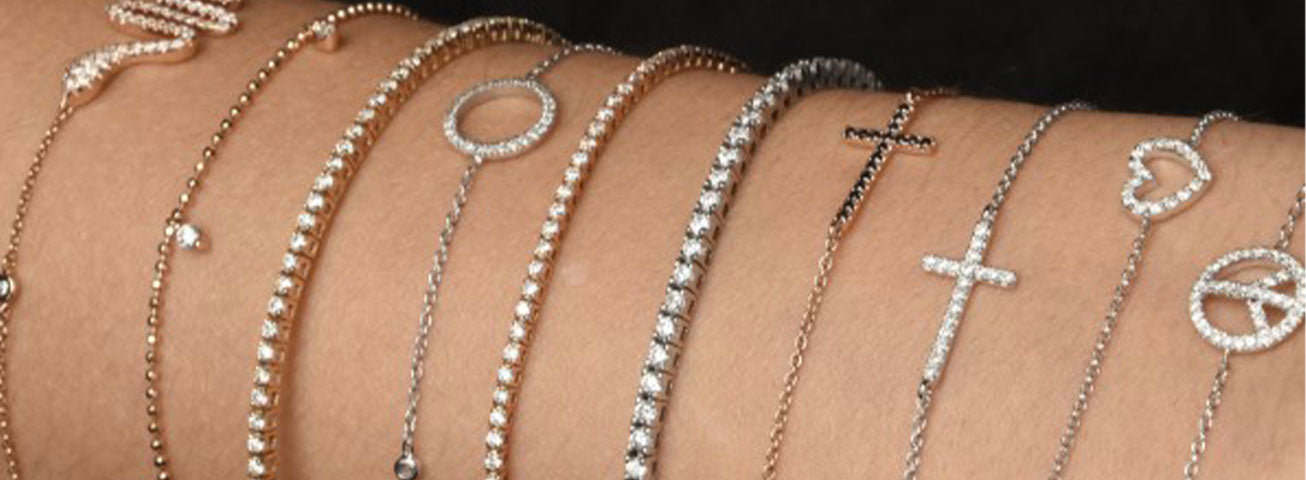 Schmuck T24 Armbänder