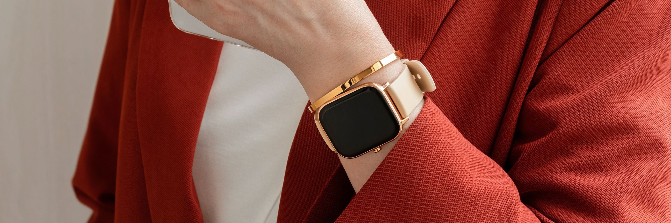 Smartwatch mit Schmuck kombinieren