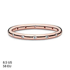 PANDORA Einfacher Funkelnder Band Ring in Roségold mit 14 Karat rosévergoldete Metalllegierung und Cubic Zirkonia Timeless Collection, Größe 52