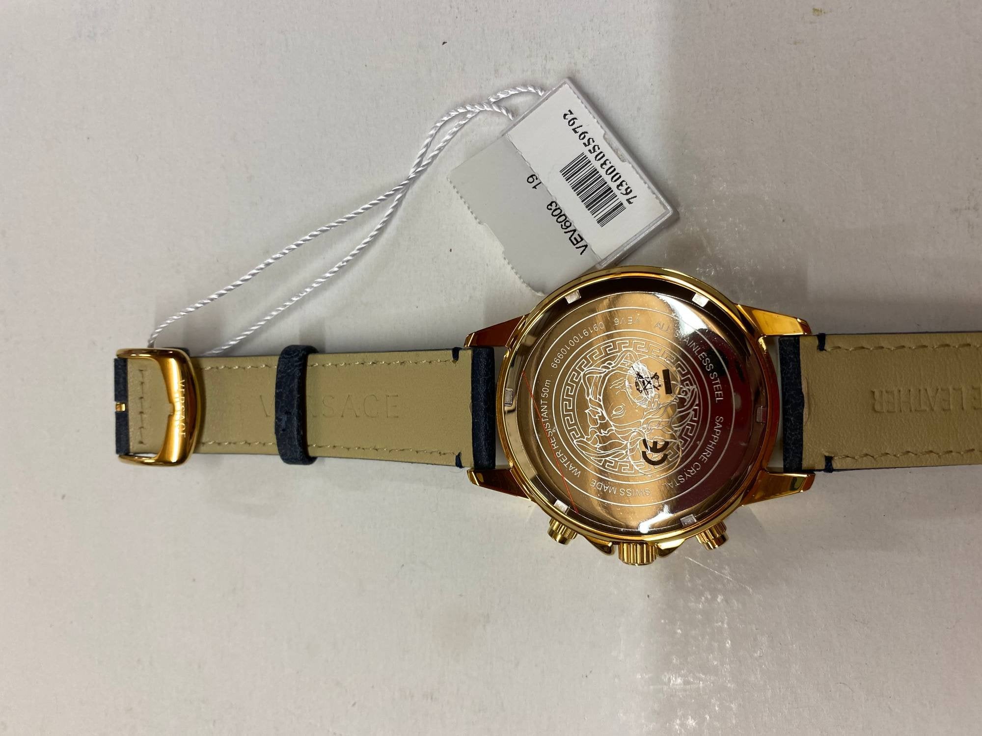 Versace Chrono Signature Herrenuhr Blau Leder Gold Stahl 44mm VEV600319
