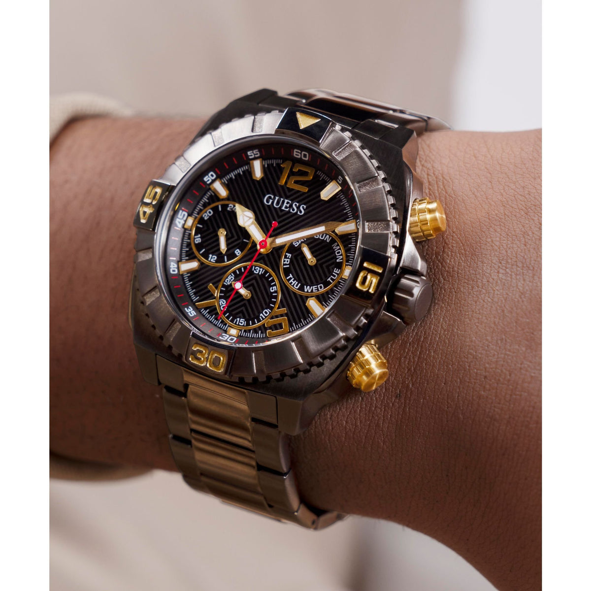 Guess Herren Multifunkions Armbanduhr Traction