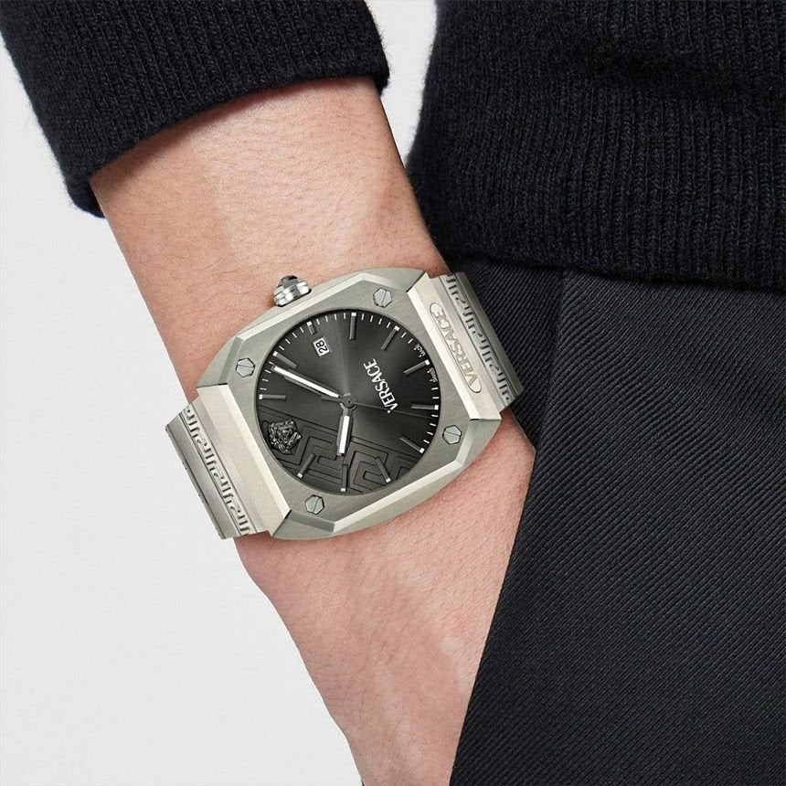 Versace Armbanduhr Herren Antares Titanium Grau Schwarz VE8F00524