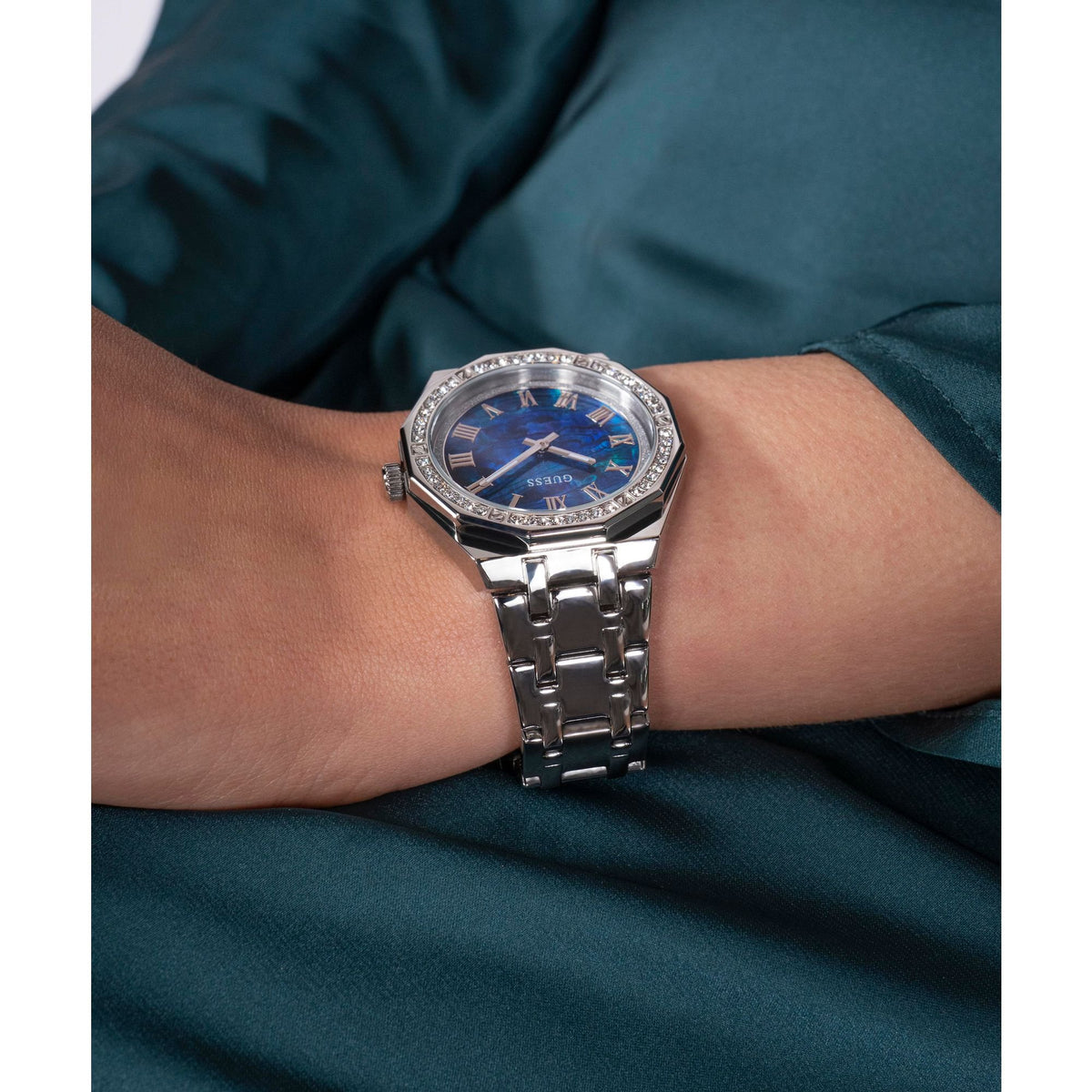 Guess Damen Armbanduhr Desire