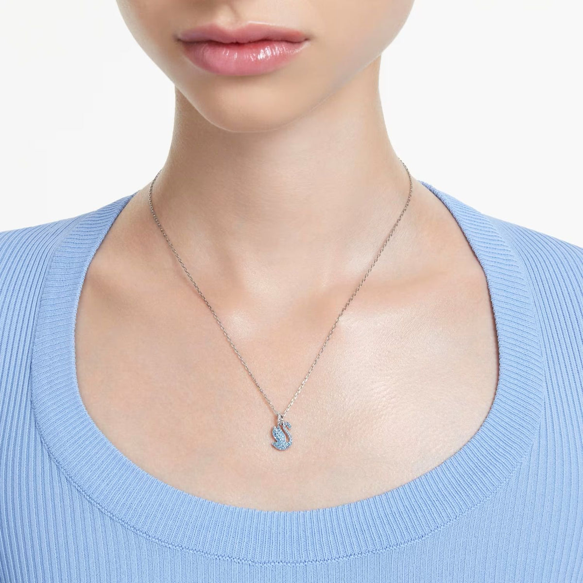 Swarovski Damenschmuck Schwan Anhänger Blau Rhodiniert SWAN 5680422