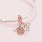 PANDORA I Love You Buchstaben Charm-Anhänger mit Sterling-Silber und 14 Karat rosévergoldete Metalllegierung und Cubic Zirkonia Steinen Moments Collection