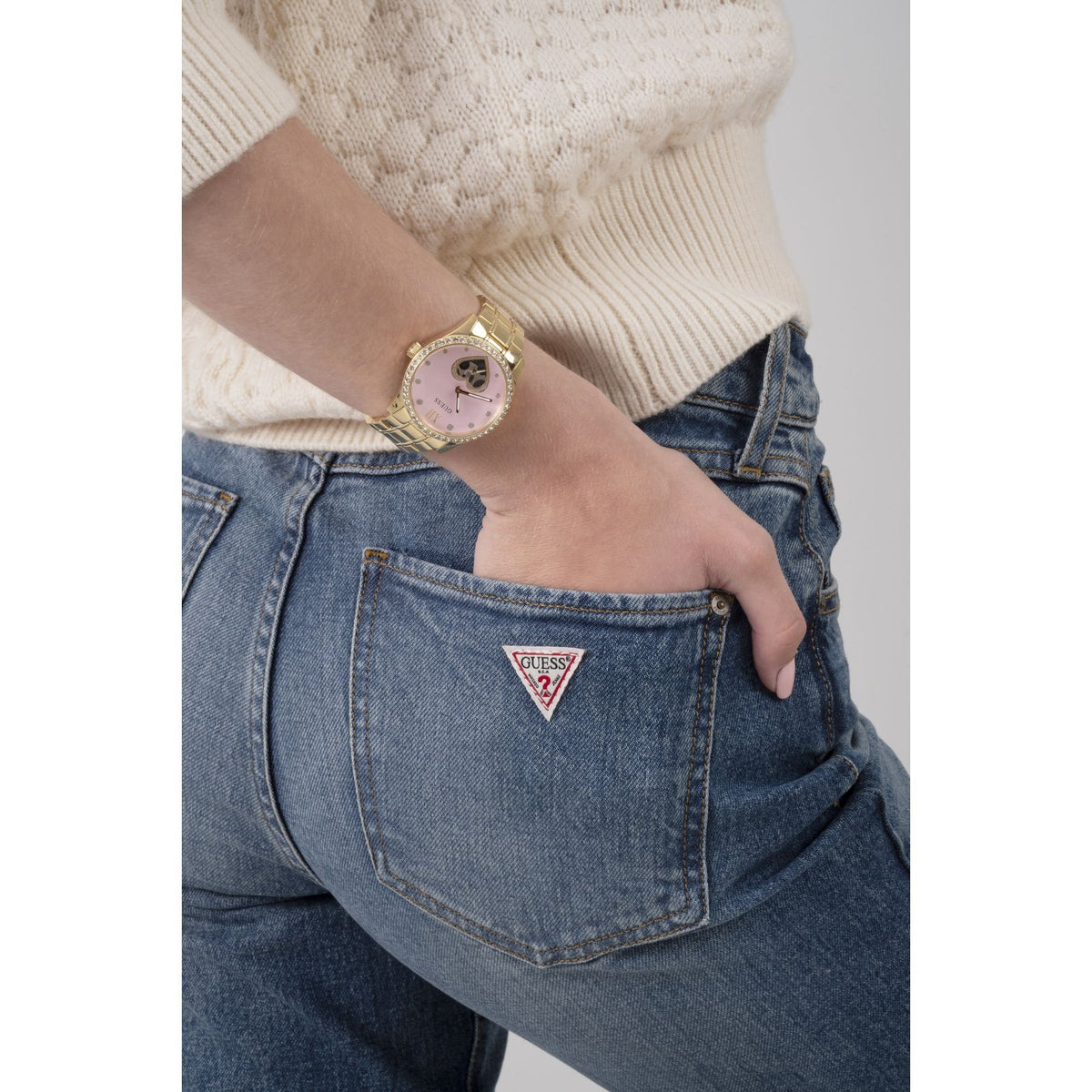 Guess Damen Armbanduhr Be Loved 38 mm Herz auf Zifferblatt Armband Edelstahl GW0380L2