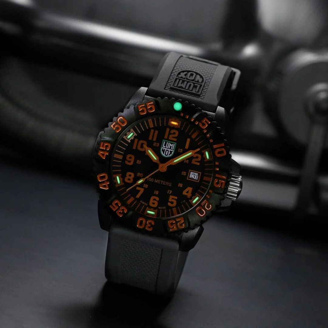 Luminox Herrenuhr SEA LION 44 MM 2050 Series X2.2059.2